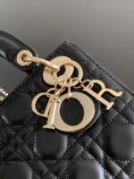 Lady Dior Mini 17cm - Image 5