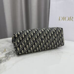 Large Dior Voyage Bag - Image 4