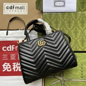 GG Marmont Handbag Medium 26cm