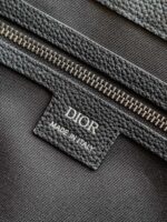 Medium East-West Tote Bag - Image 7