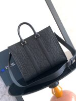 Medium East-West Tote Bag - Image 2
