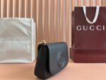 Soho Leather Chain Bag Medium 27cm - Image 3