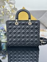 Lady Dior Large 32cm - Image 2