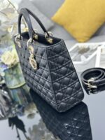Lady Dior Large 32cm - Image 3