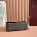 GG Marmont medium  shoulder bag 26cm - Image 4