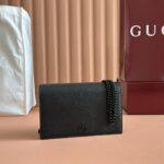 Bi-color GG Marmont wallet on chain