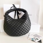 ICARE hobo in quilted nappa - Image 2