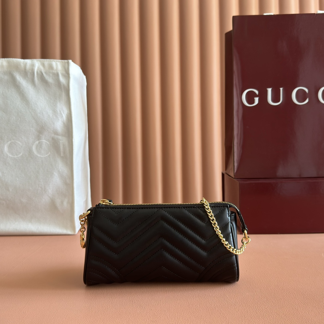 i1756719438_1806_7.jpg GG Marmont small shoulder bag - Image 1