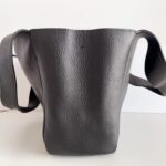 Le 5 A7 Bea Tote - Image 3