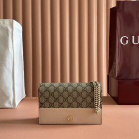 Bi-color GG Marmont wallet on chain