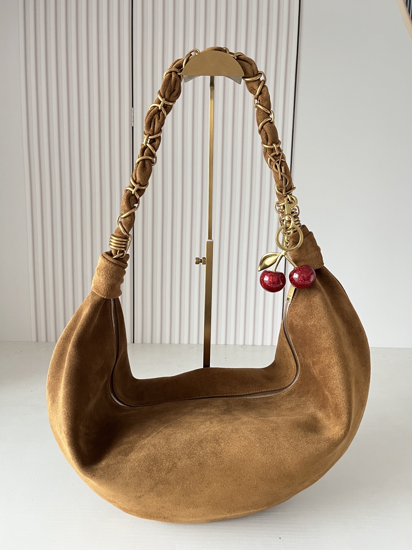 i1776847715750_559_0_23.jpg AMALIA hobo - Image 1
