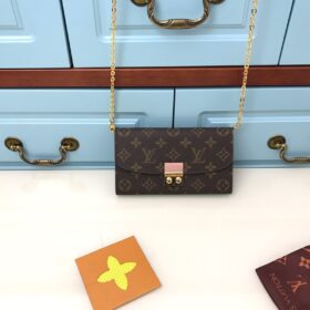 CROISETTE CHAIN WALLET