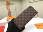 CLEMENCE Wallet - Image 9