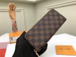 CLEMENCE Wallet - Image 2