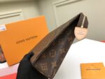 TOILETRY POUCH 26 - Image 4