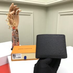 Multiple Wallet