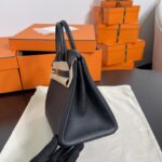 Birkin 25/30/35 in Togo Leather - Image 7