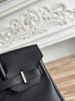 Shoulder Brikin 29 in Evercalf Leather - Image 6