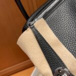 Mini Lindy 26cm in Clemence Leather - Image 3